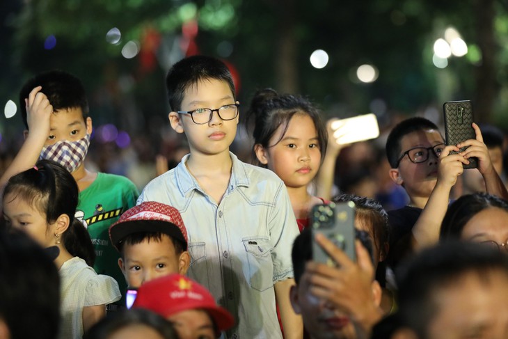 Riêng lĩnh vực sân khấu có 229 nghệ sĩ nhân dân, 1.208 nghệ sĩ ưu tú - Ảnh 3. Riêng lĩnh vực sân khấu có 229 nghệ sĩ nhân dân, 1.208 nghệ sĩ ưu tú - Ảnh 3.